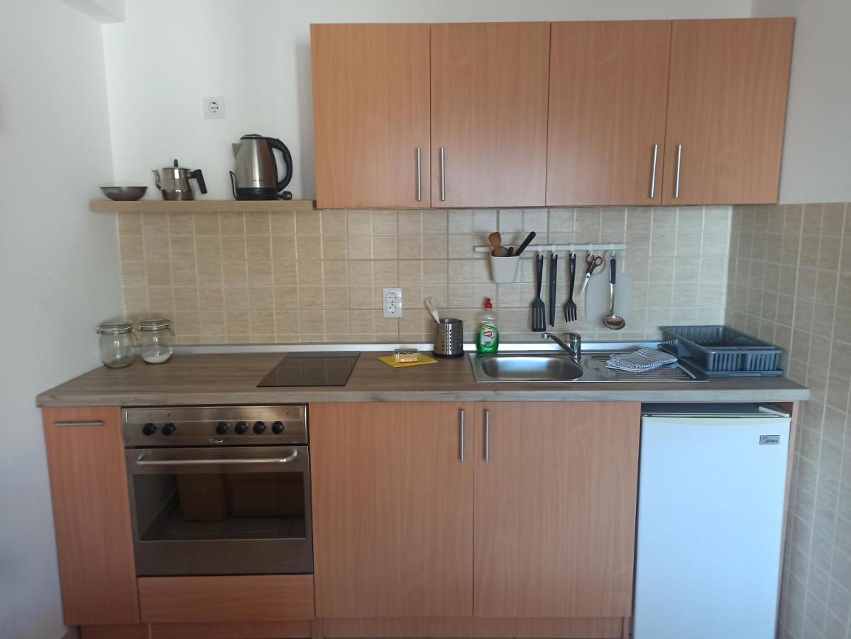 Apartments Mitende Budva Eksteriør billede