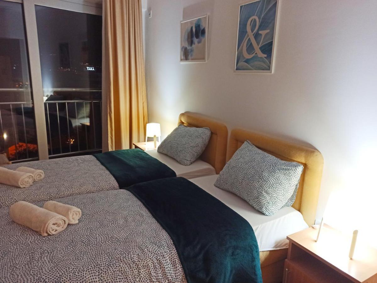 Apartments Mitende Budva Eksteriør billede