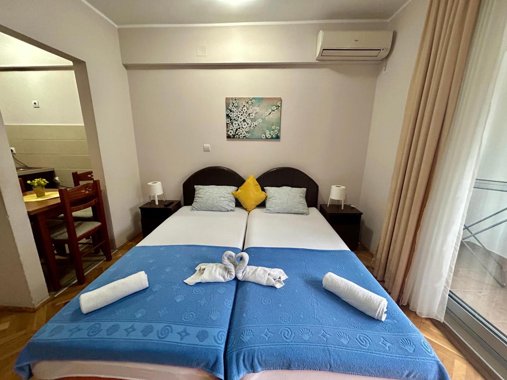 Apartments Mitende Budva Eksteriør billede