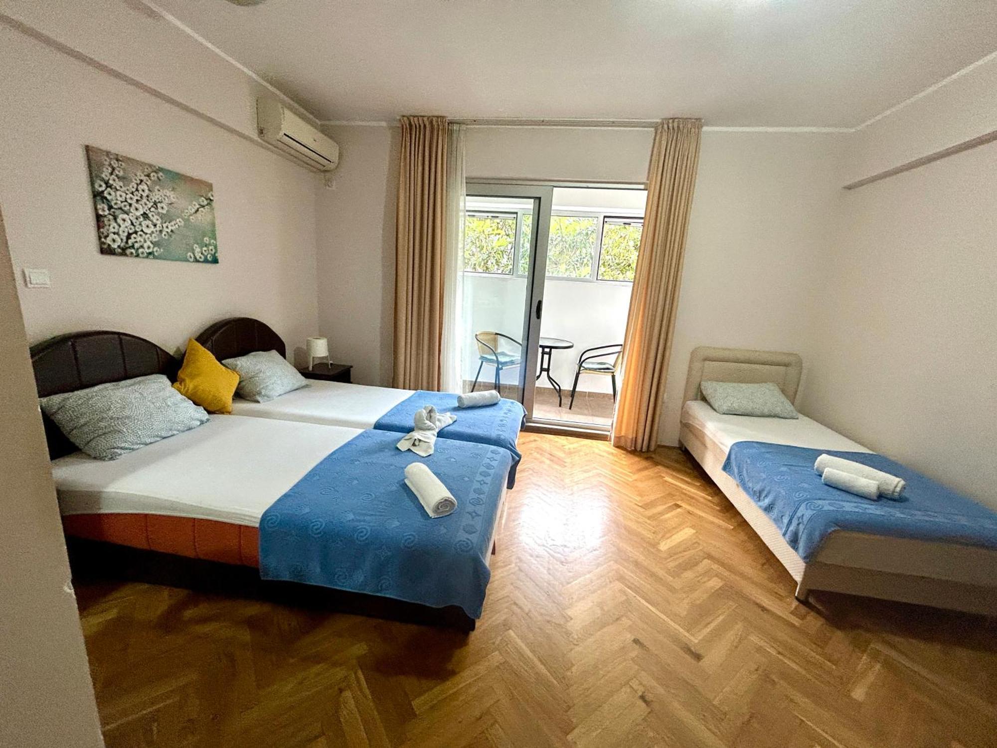 Apartments Mitende Budva Eksteriør billede