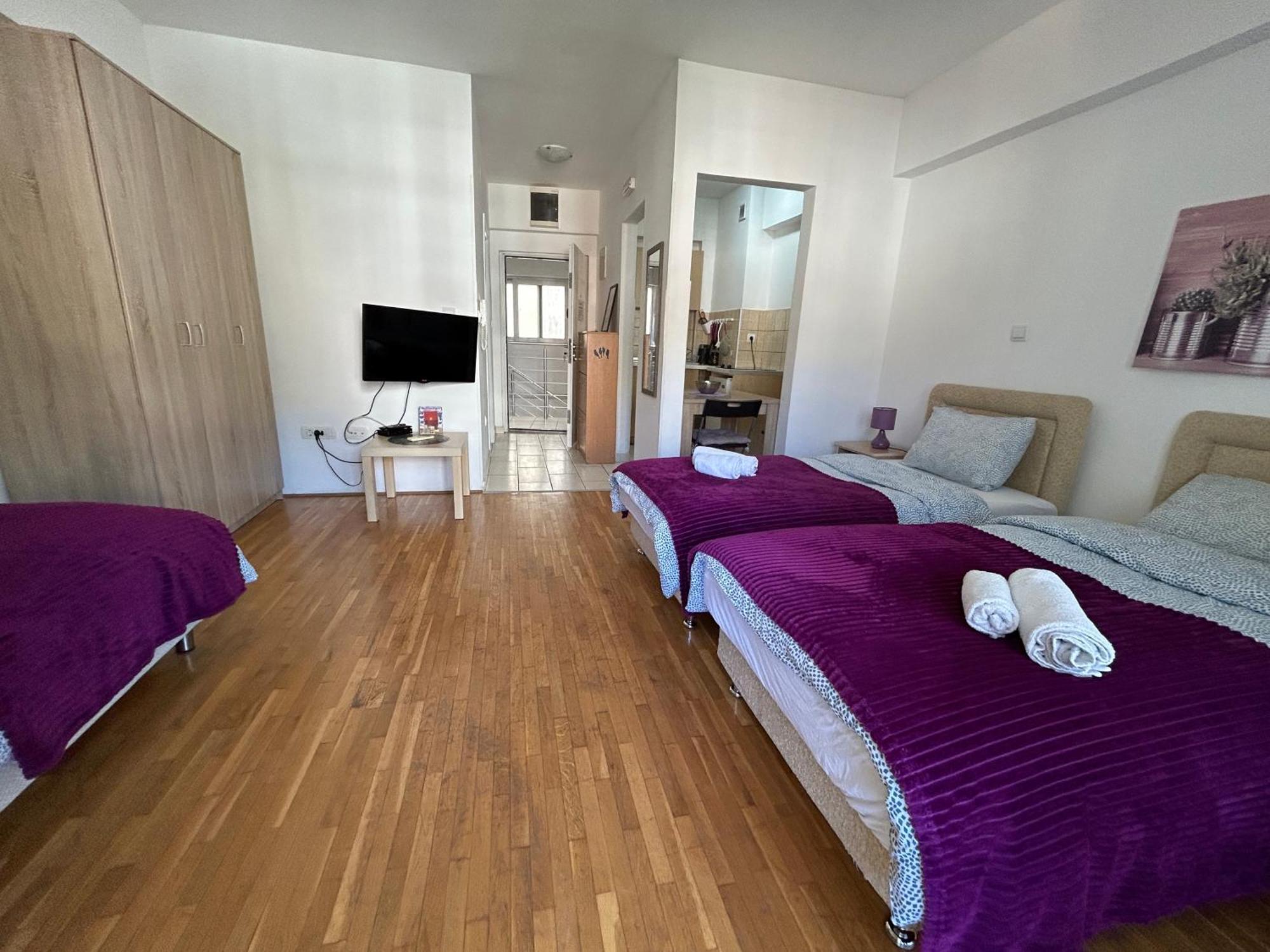 Apartments Mitende Budva Eksteriør billede