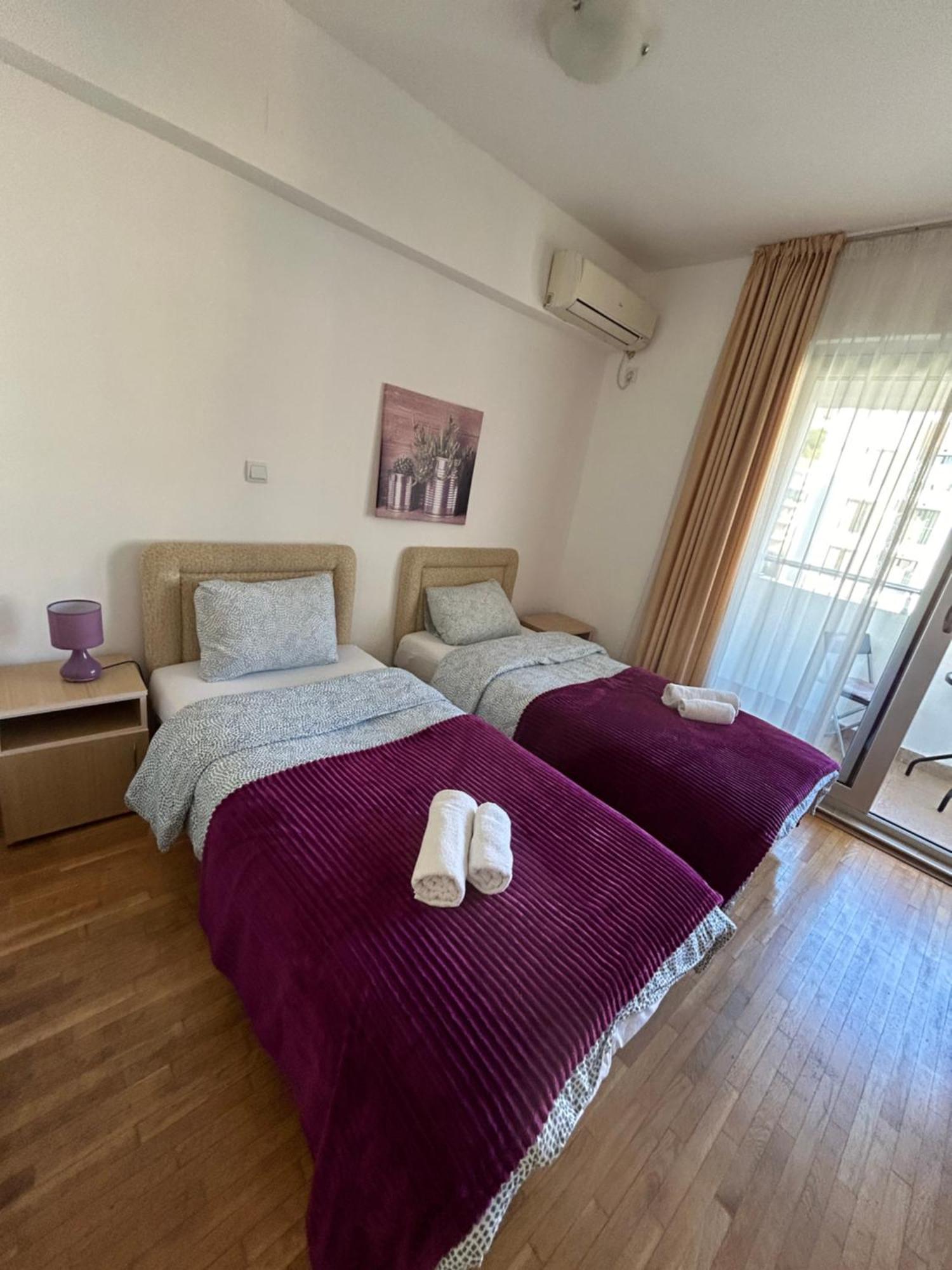 Apartments Mitende Budva Eksteriør billede